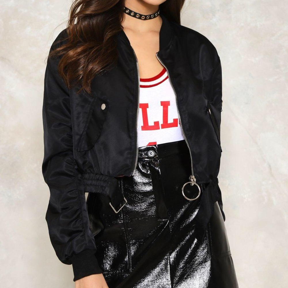 Nasty gal Black cropped satin bomber size S/M